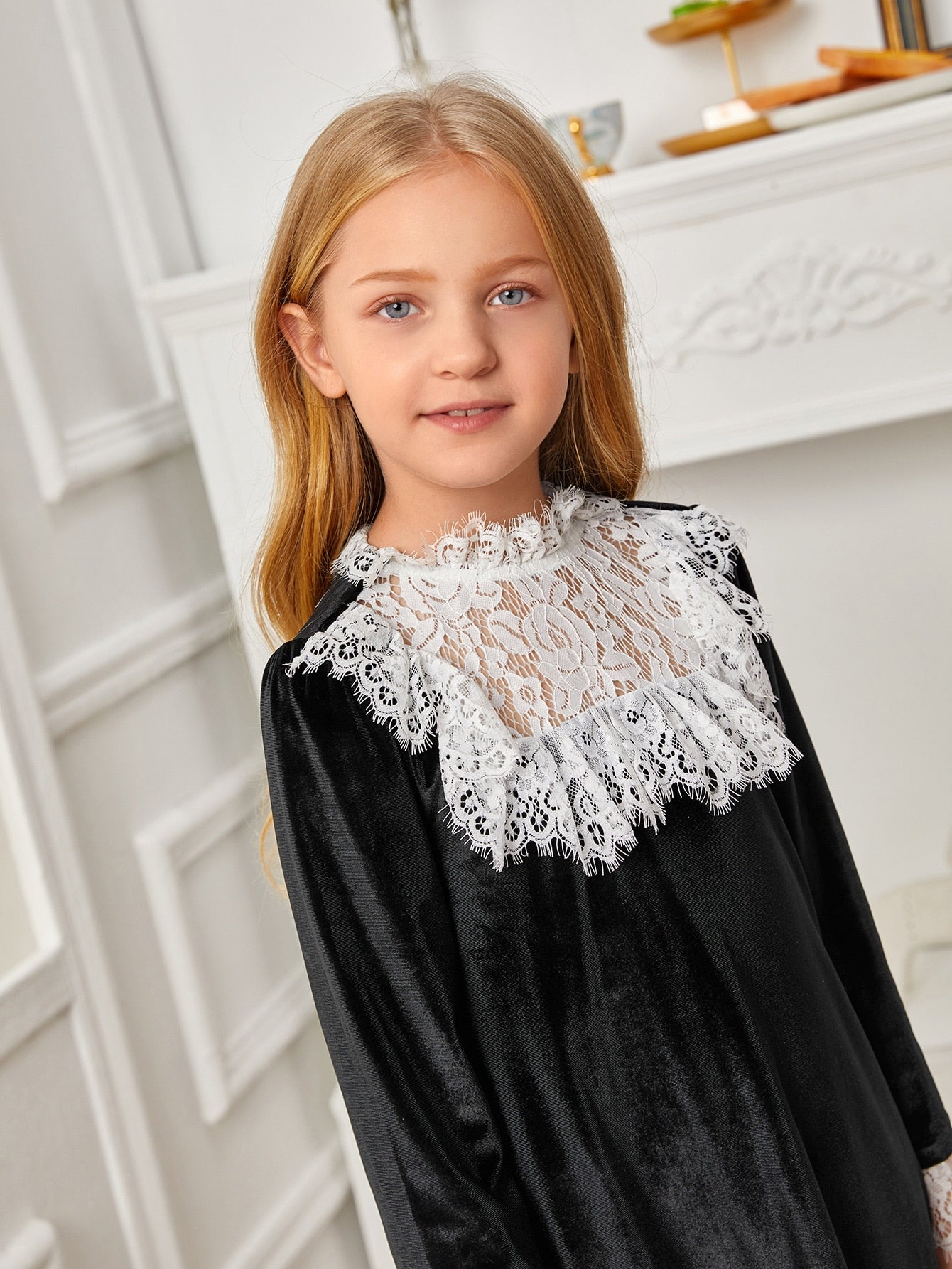 Girls Contrast Lace Velvet Dress