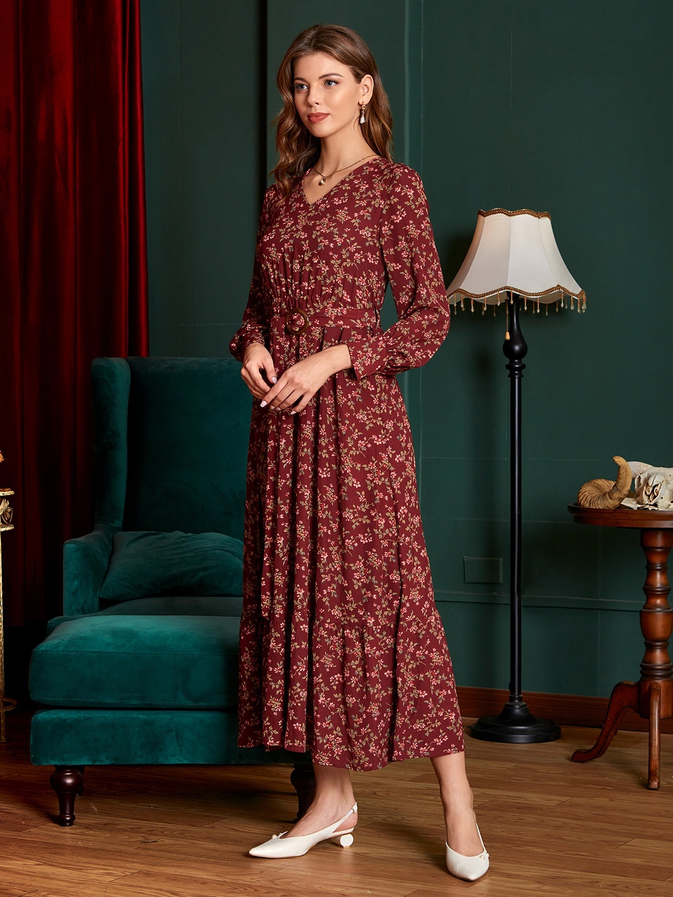 Ditsy Floral O-Ring Belted Dress