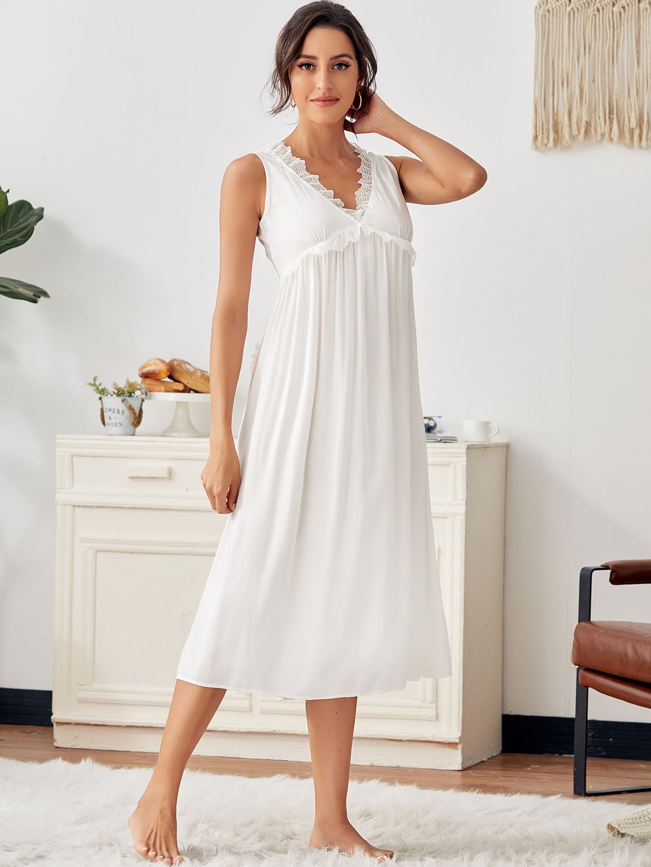 Contrast Lace Cut Out Back Night Dress