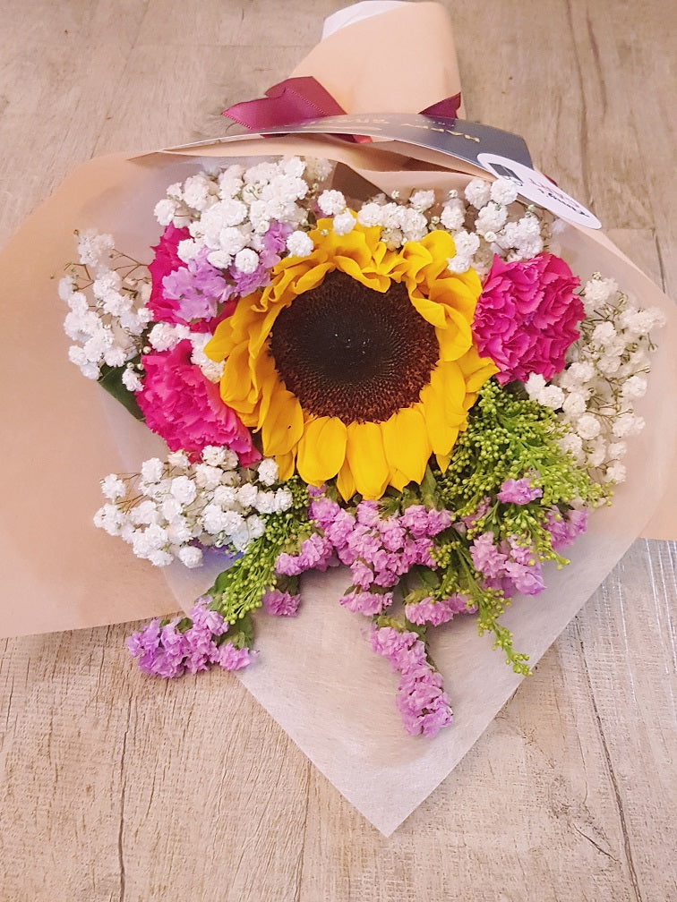 JANVI - SUNFLOWER BOUQUET | Amy's Cart Singapore