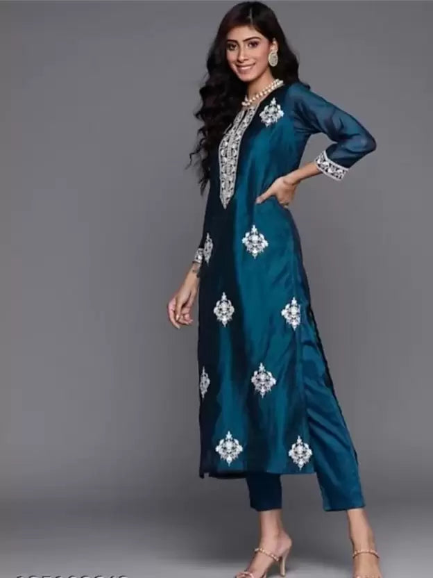 Women Art Silk Teal Kurta set with Dupatta