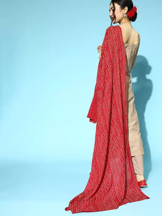 Beige Kurta set with Red Dupatta