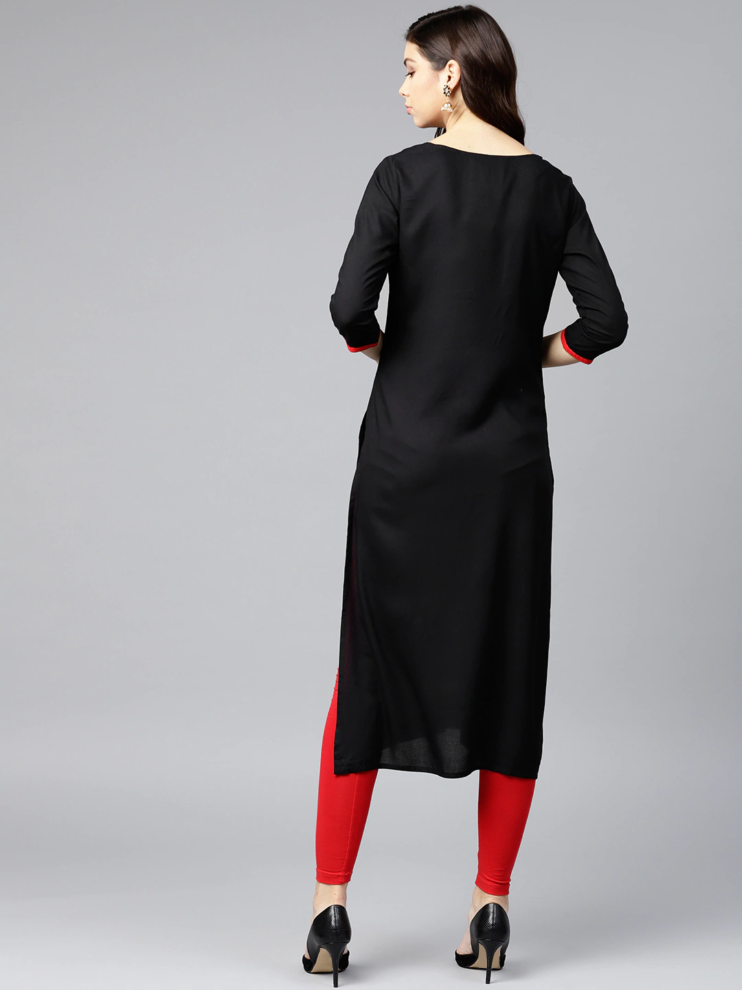 Black Embroidered Straight Kurta