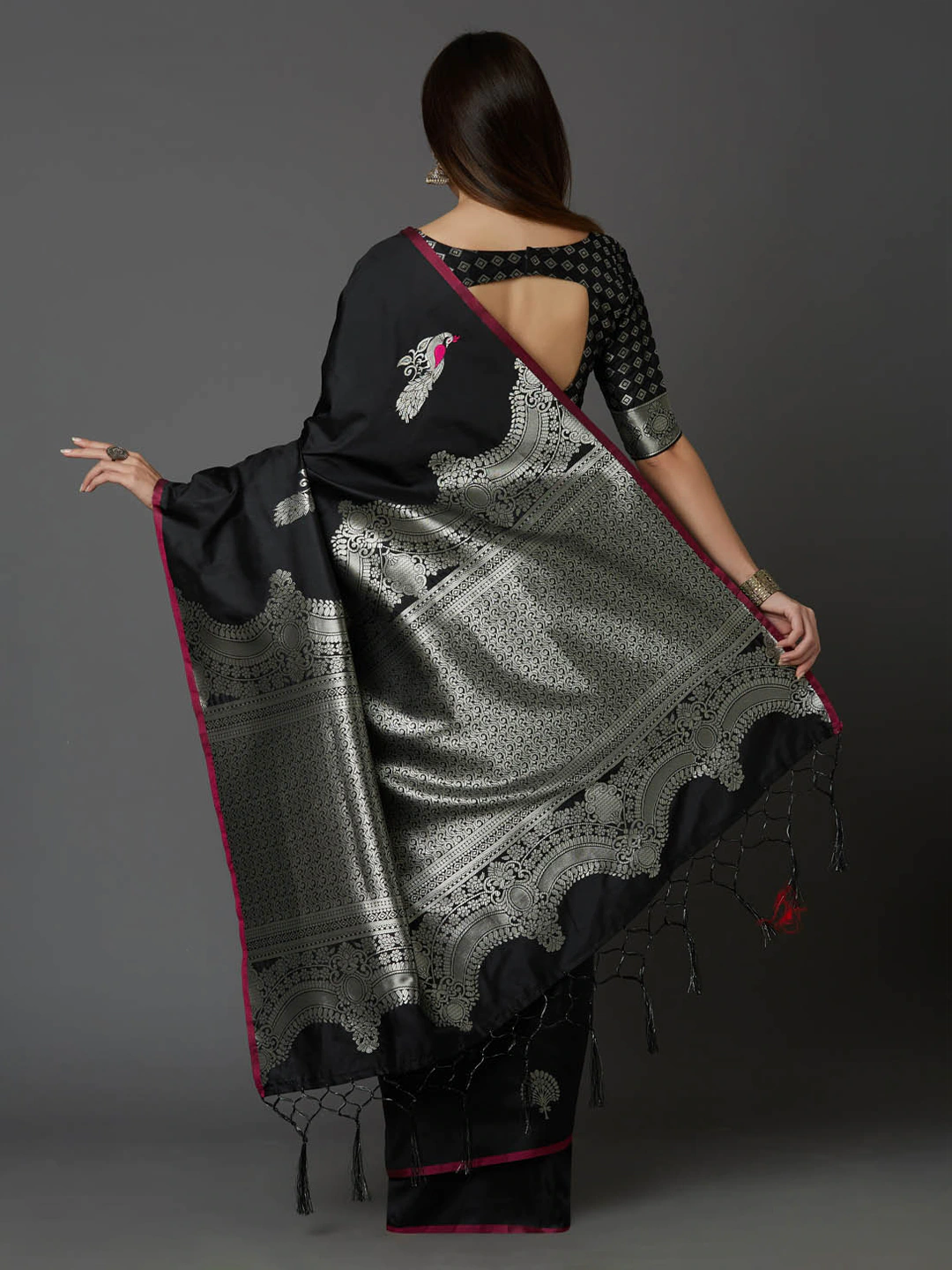 Black & Silver-Toned Silk Blend Saree