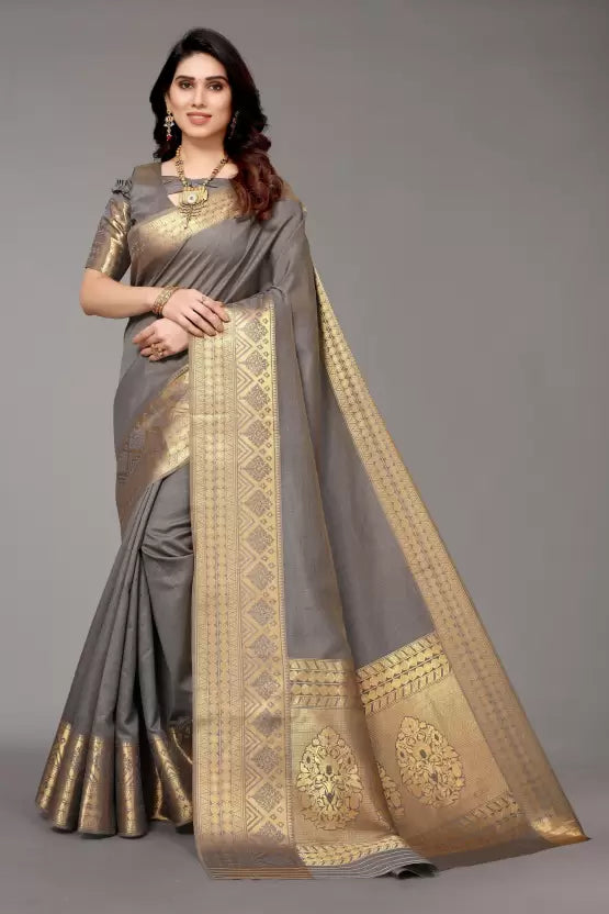 Banarasi Cream Saree