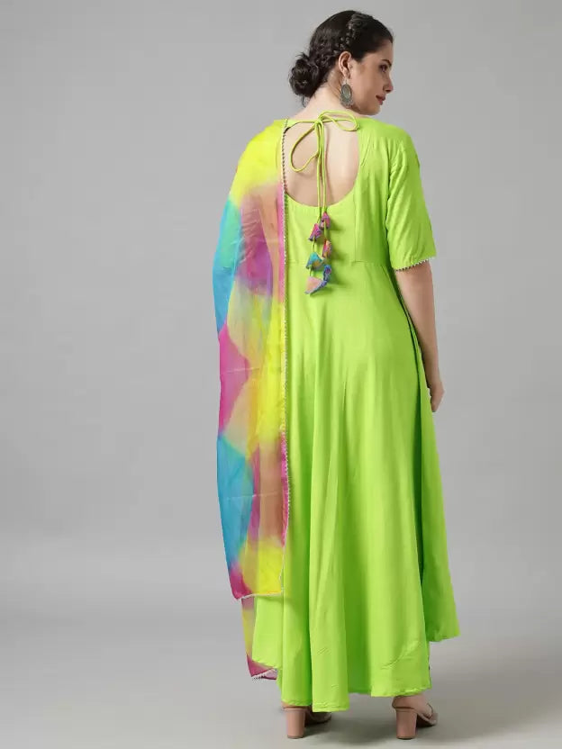 Women Viscose Rayon Green Kurta, Pant And Dupatta Set with colorful shawl