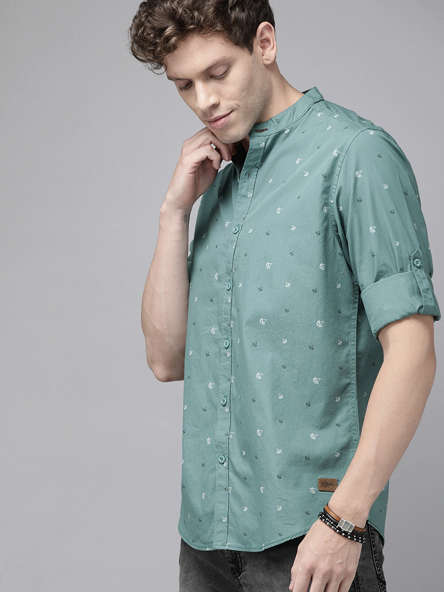 Men Green Regular Fit Printed Casual Shirt