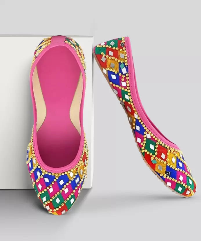 Party Wear Look Mojari For Women