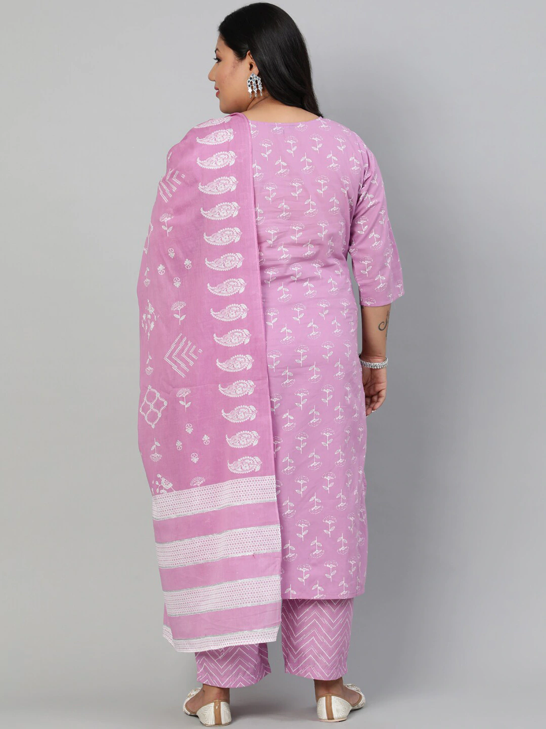 Plus Size Women Lavender Cotton Kurta Set