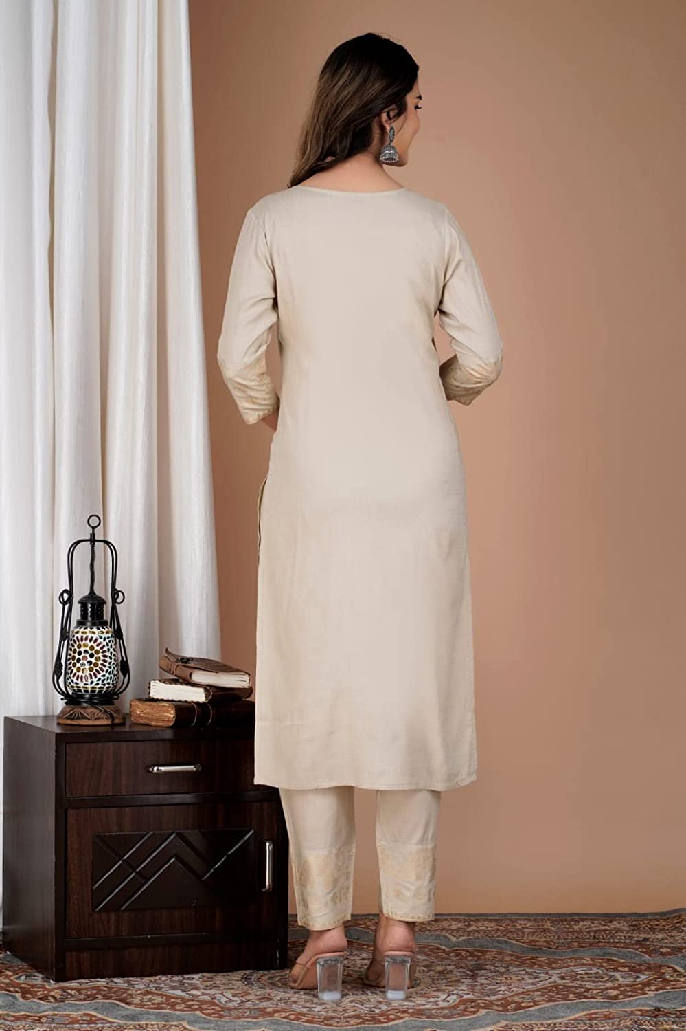 Women Printed Rayon Kurta and Pants Set with Dupatta