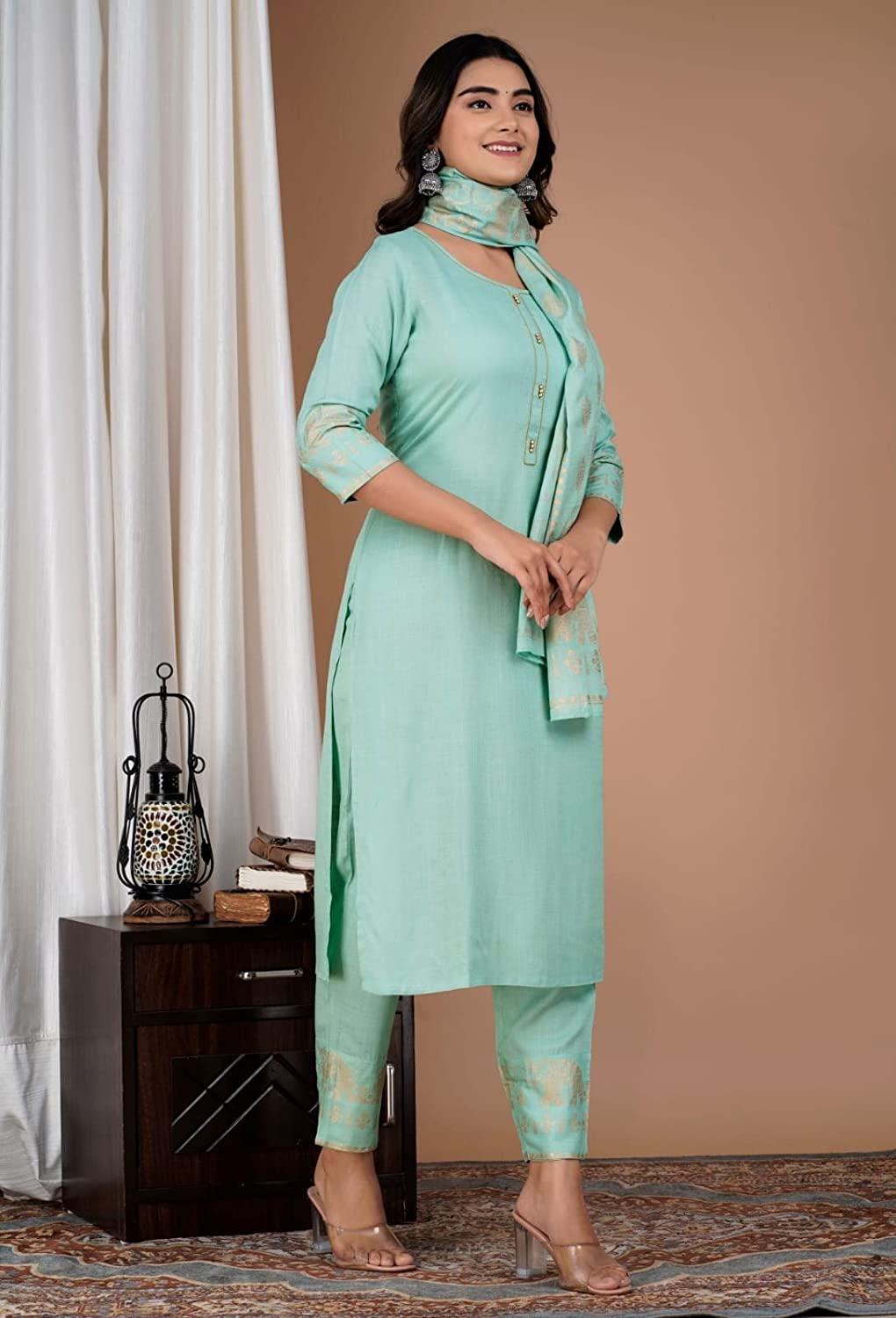 Women Printed Rayon Kurta and Pants Set with Dupatta