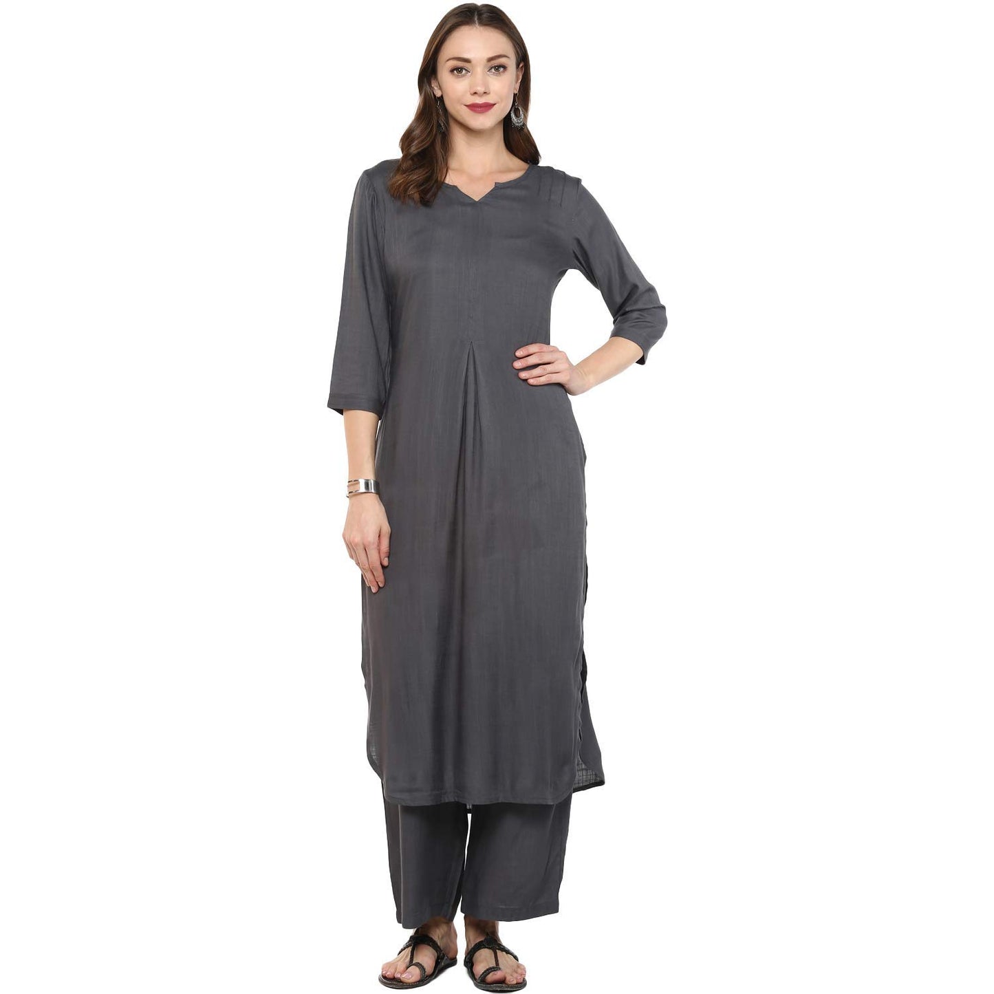 Women Trendy Straight Solid Kurta Set