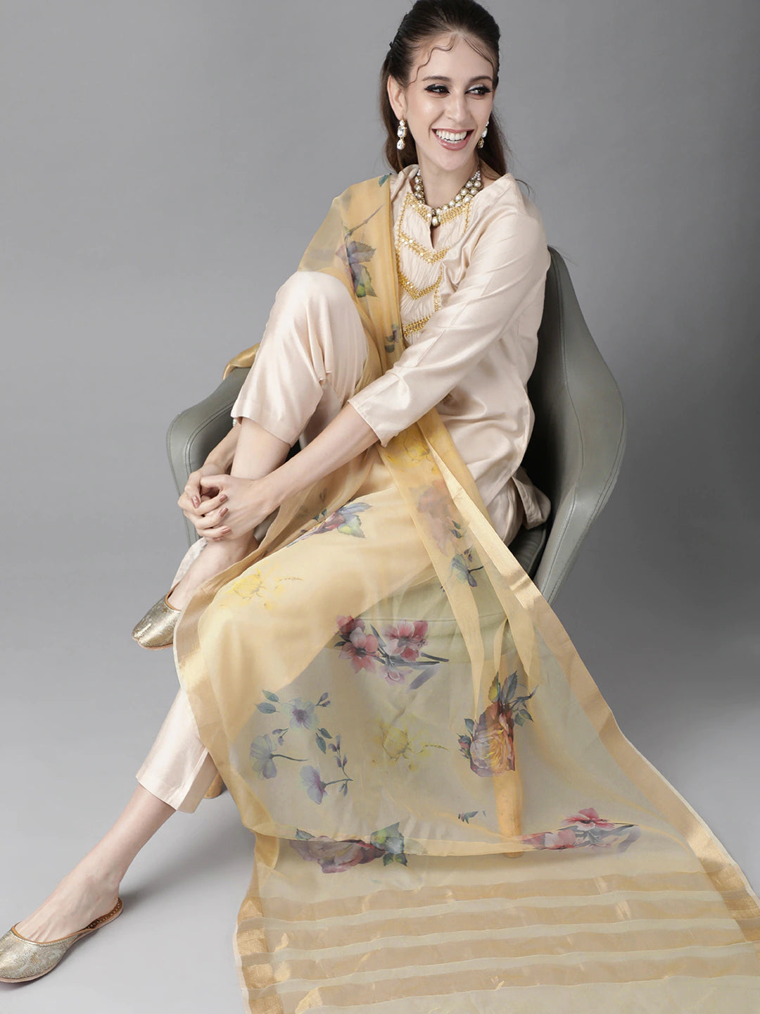 Women's Beige And Gold Kurta Set