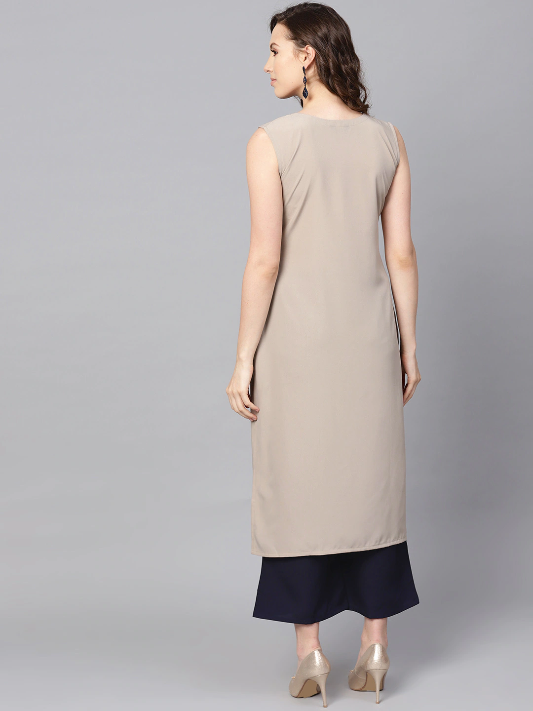 Women Beige & Navy Blue Kurta Set