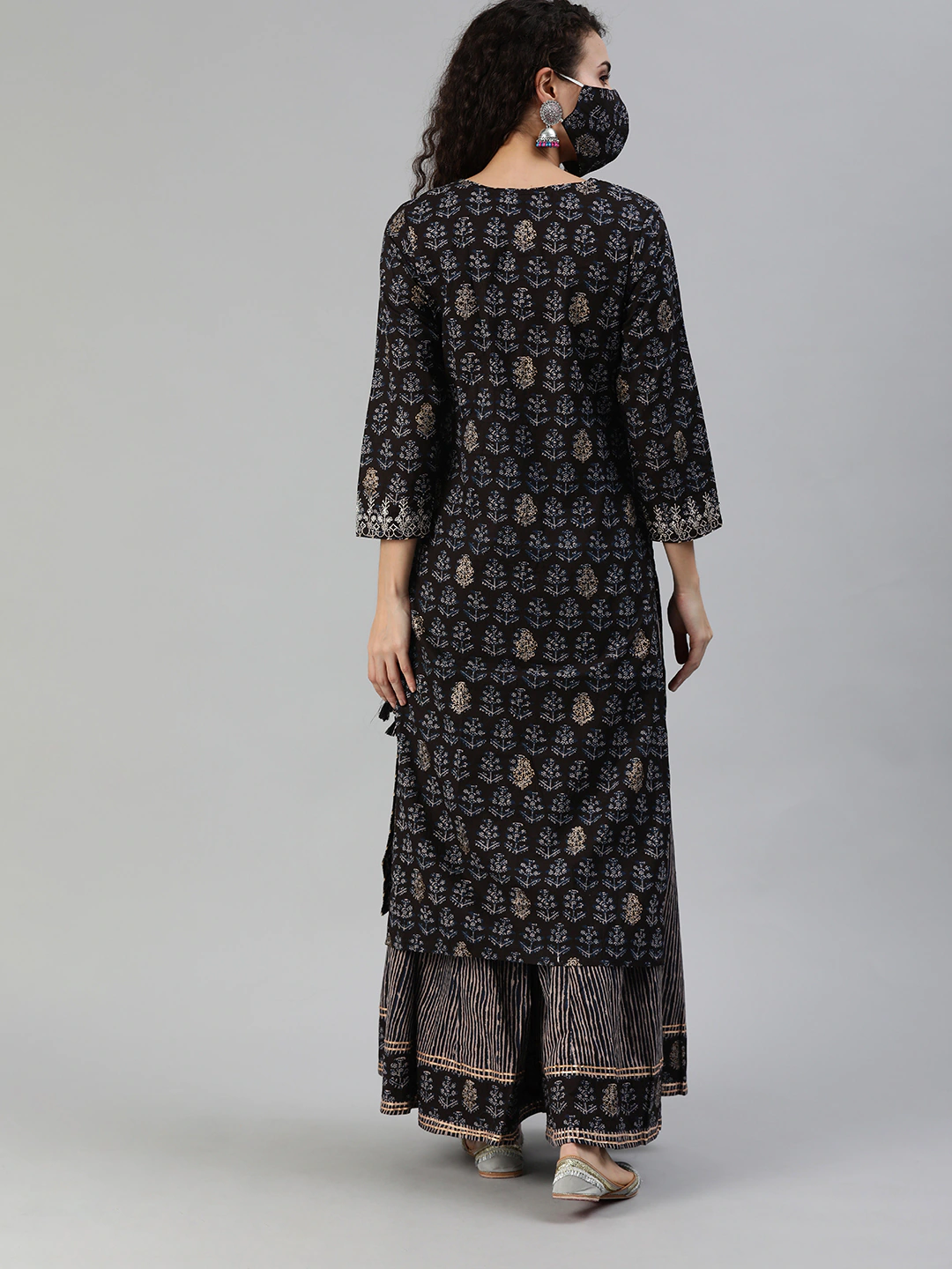 Women Black Beige Kurta Set