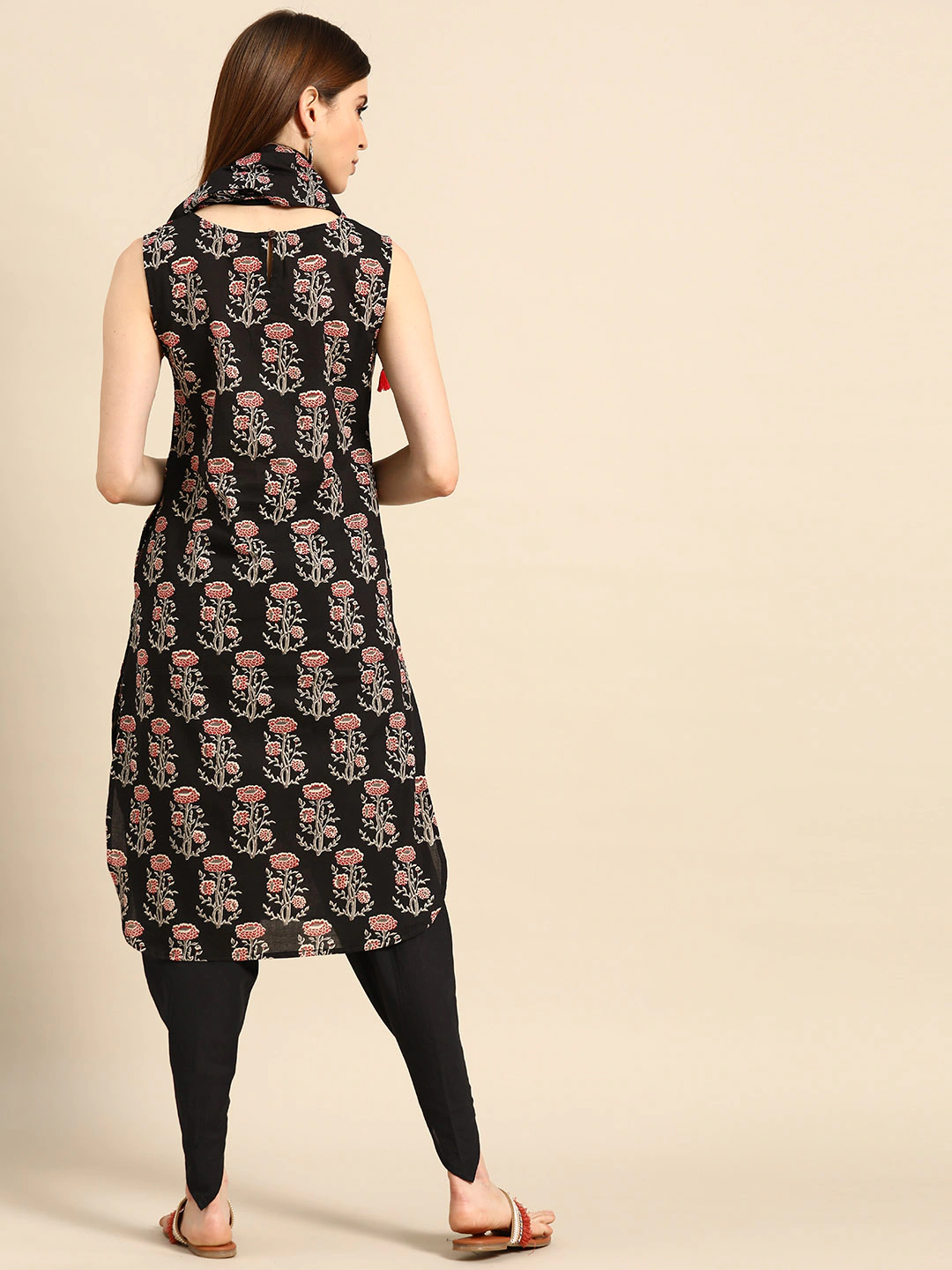 Women Black Kurta with Dhoti Pants