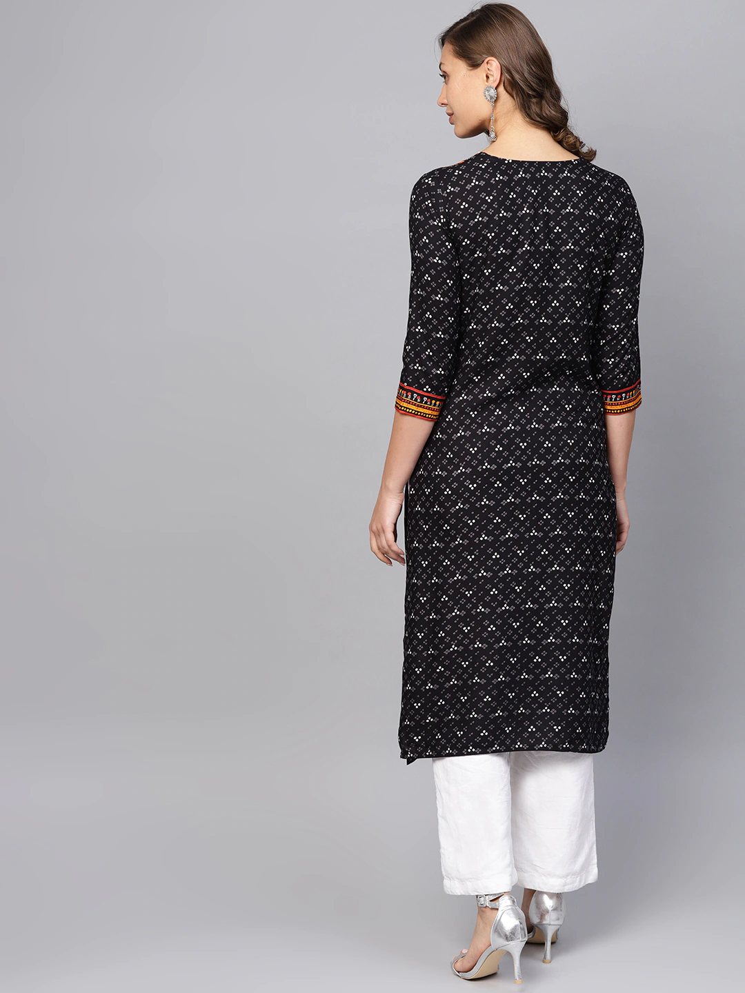 Women Black & Orange Straight Kurta
