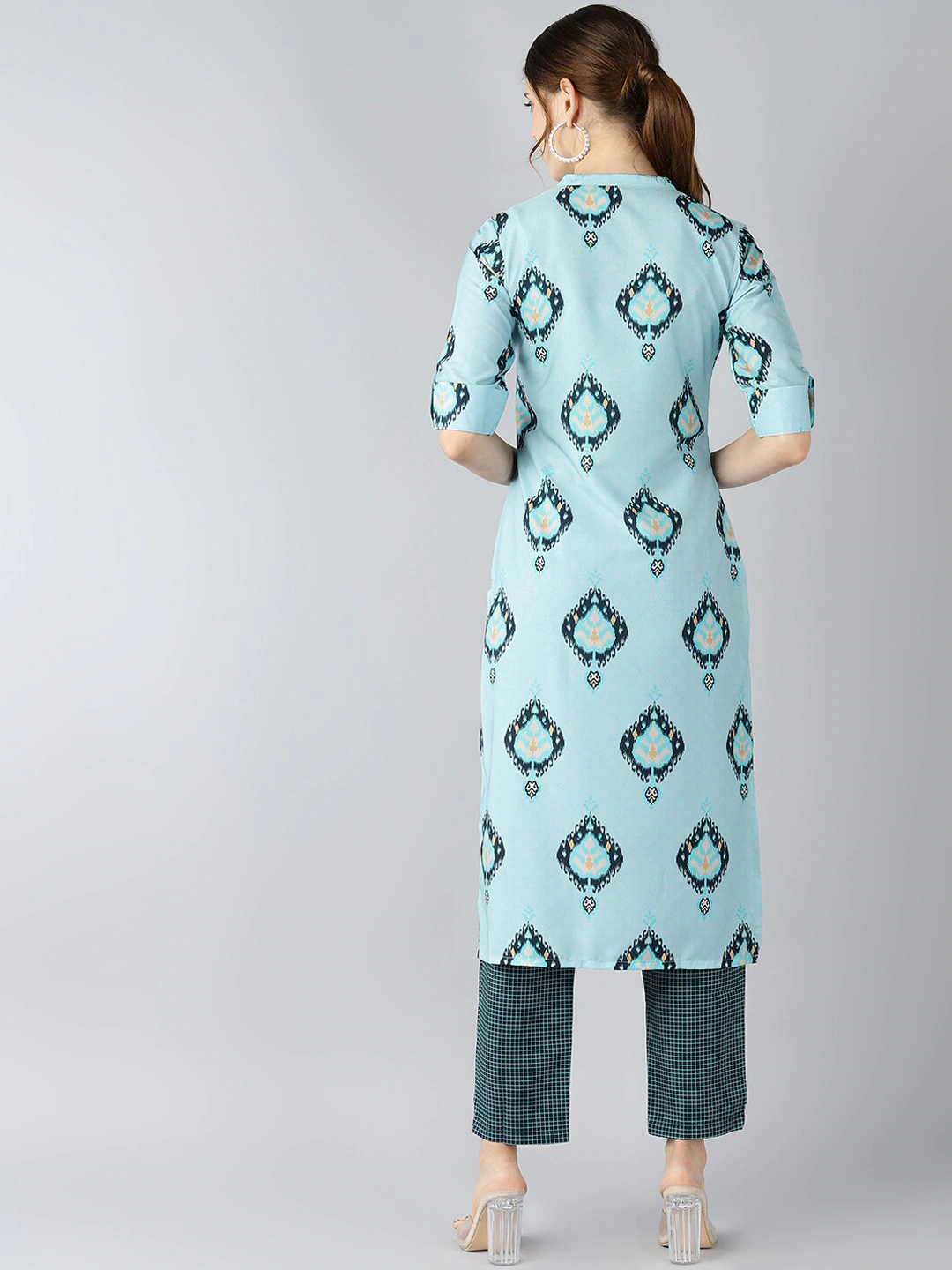 Women Blue Motifs Printed Kurta Set