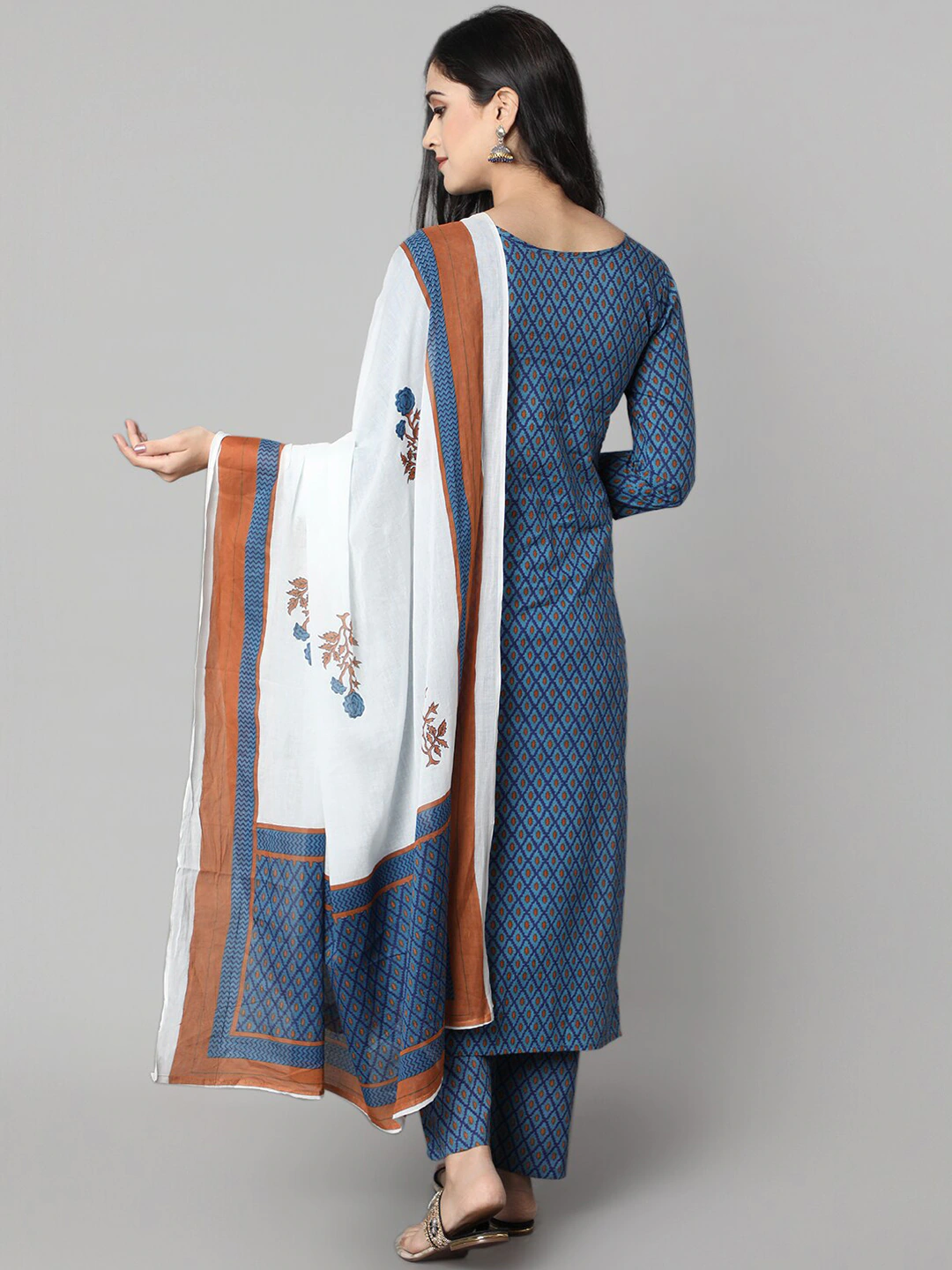 Women Blue & Orange Ethnic Kurta Set