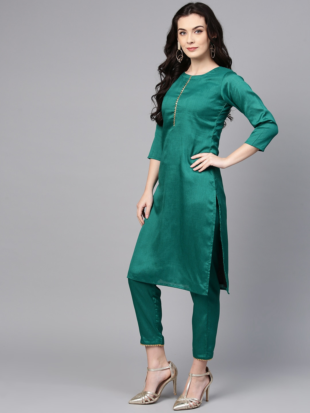 Women Green Solid Kurta Set