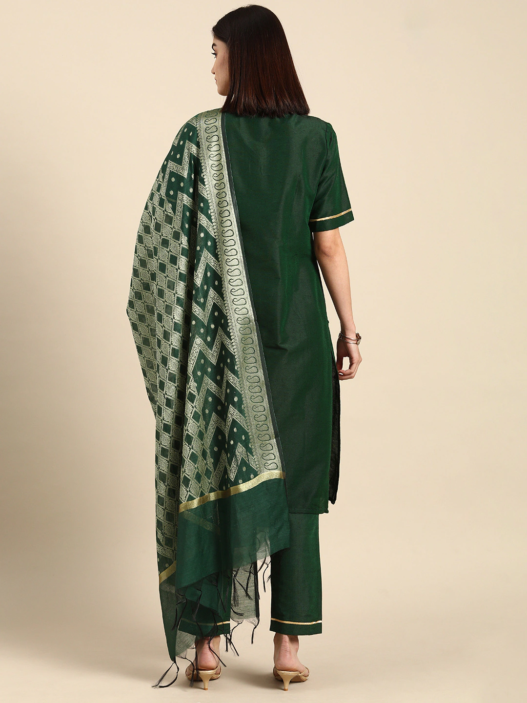 Women Green Solid Regular Kurta Set