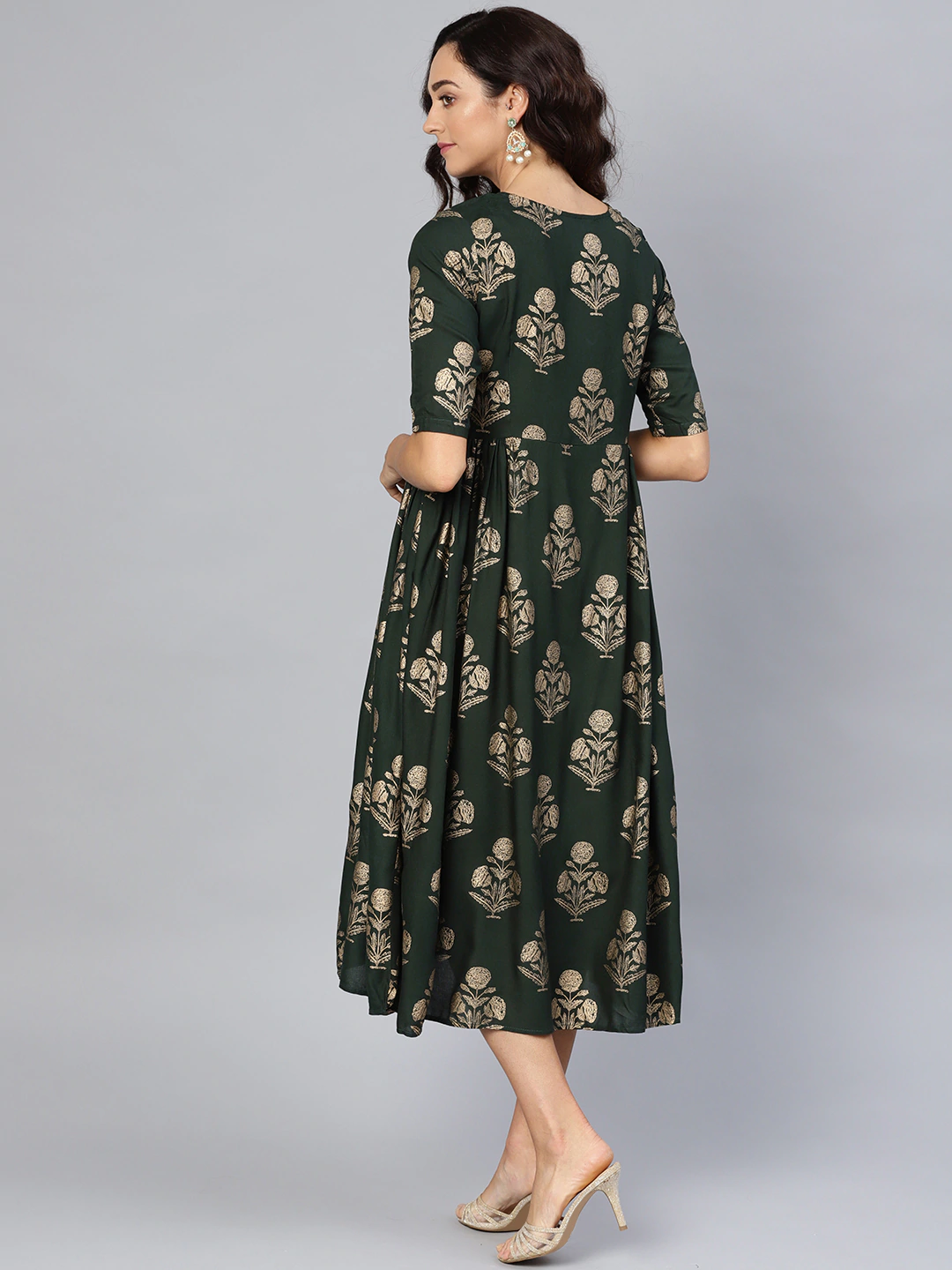 Women Green & Golden Printed A-Line Dress
