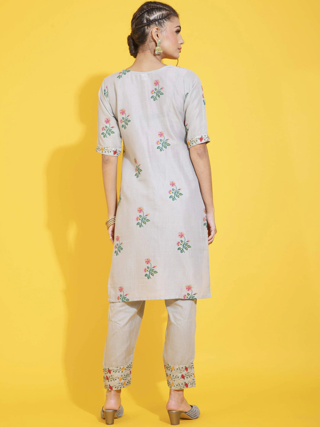 Women Grey Embroidered Pure Cotton Kurta Set