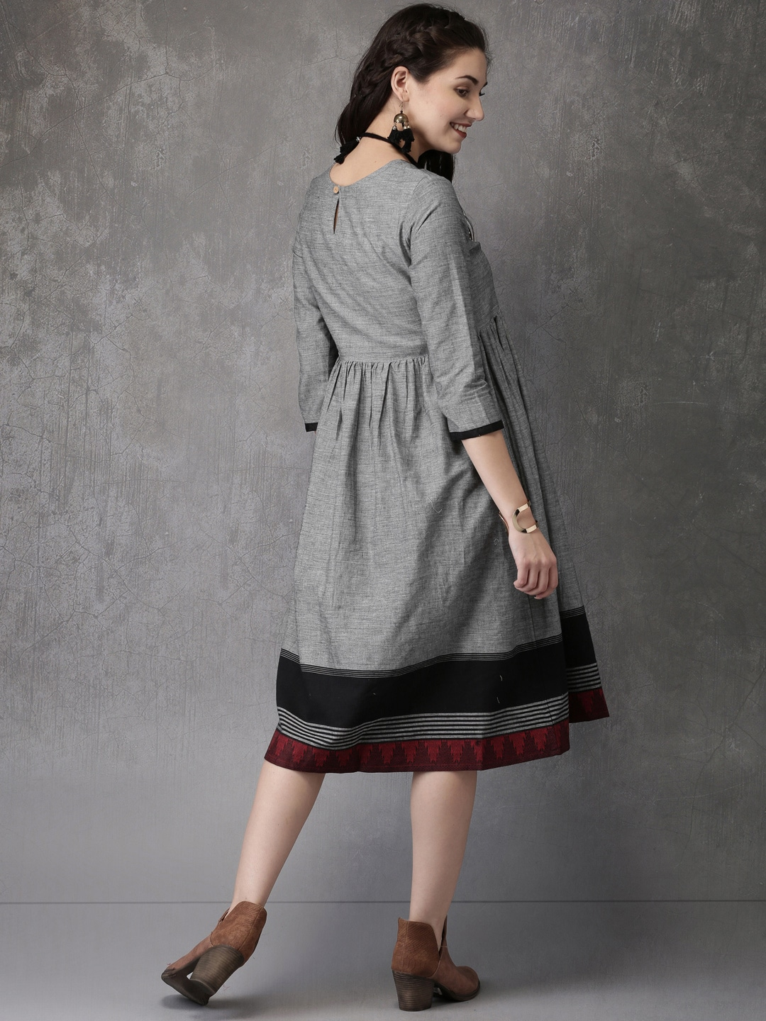 Women Grey Solid A-Line Dress