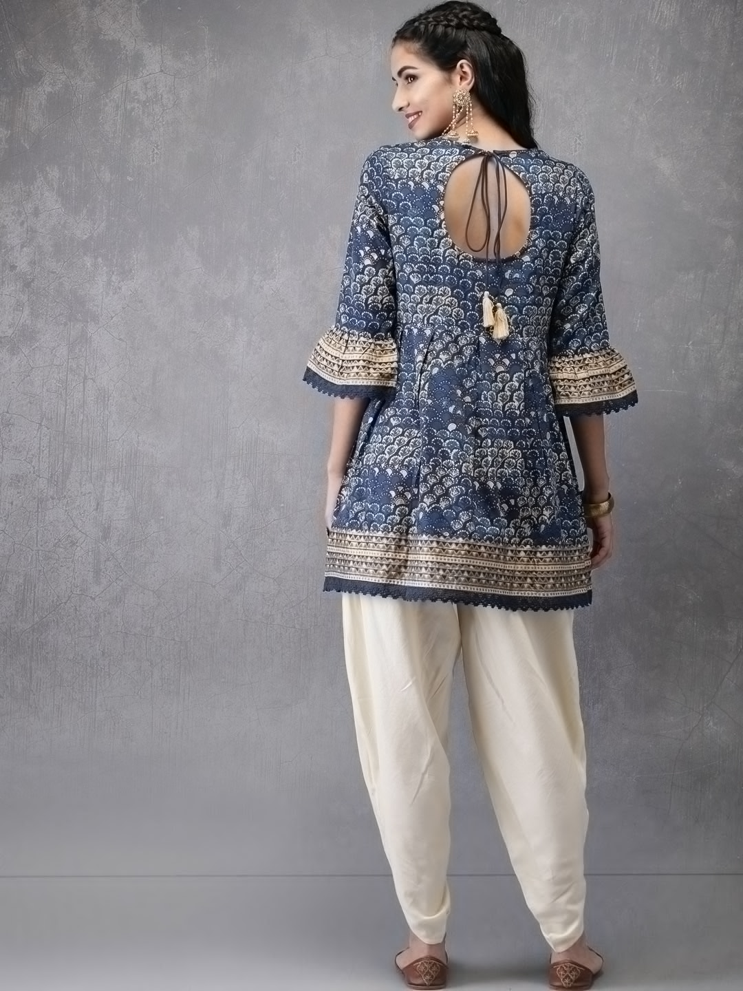 Women Printed Kurti with Patiala
