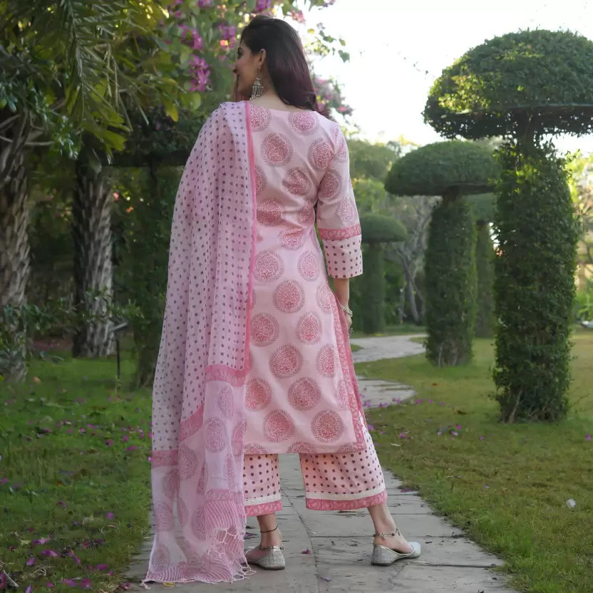 Women Kurta, Pant And Dupatta Set Cotton Blend