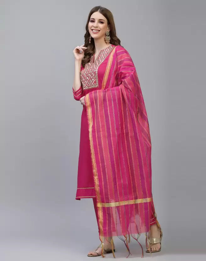 Women Kurta Pant And Dupatta Set Silk Blend