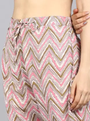 Women Kurta and Pant Set