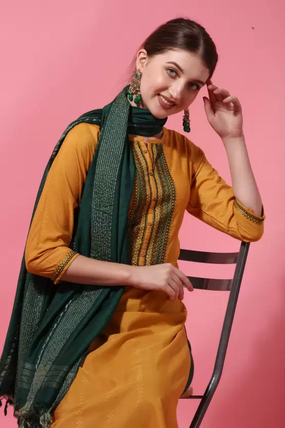Women Kurta and Pant Set Cotton Blend