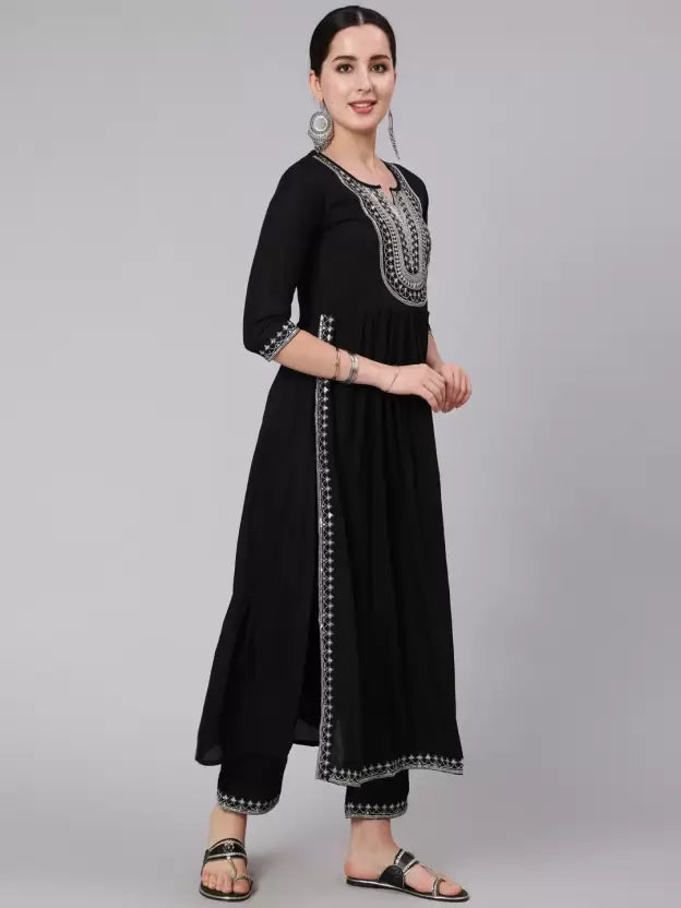 Women Kurta and Pant Set Viscose Rayon
