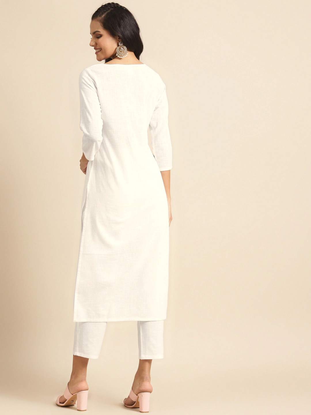 Women Off-White Solid Kurta Set
