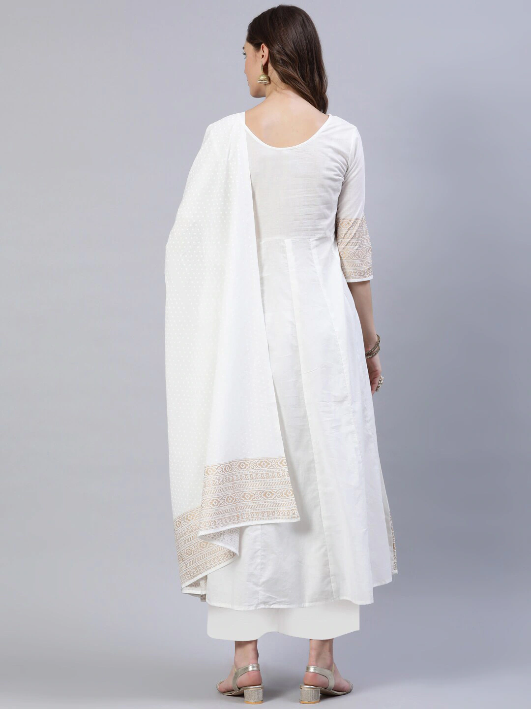 Women Off-White Anarkali With Palazzo & Dupatta