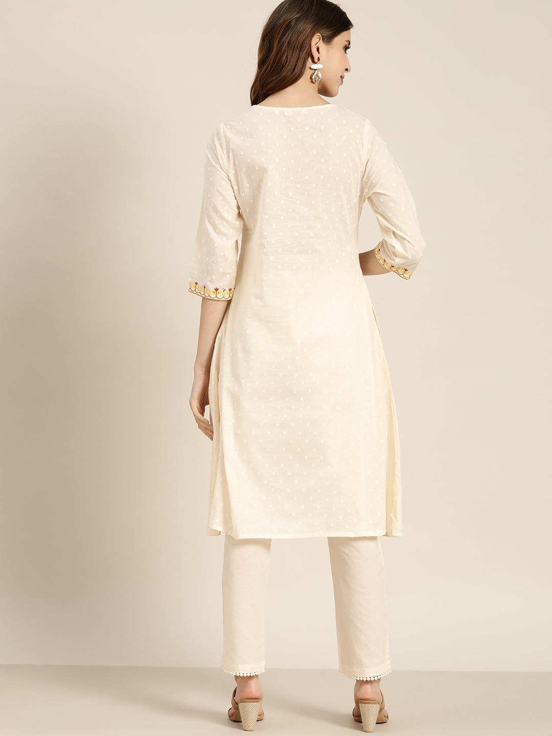 Women Off White Pure Cotton Kurta Set