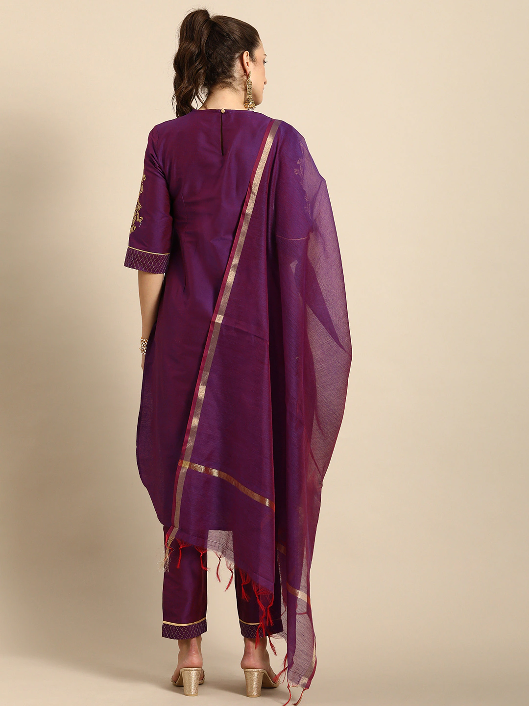Women Purple Zari Embroidered Kurta Set
