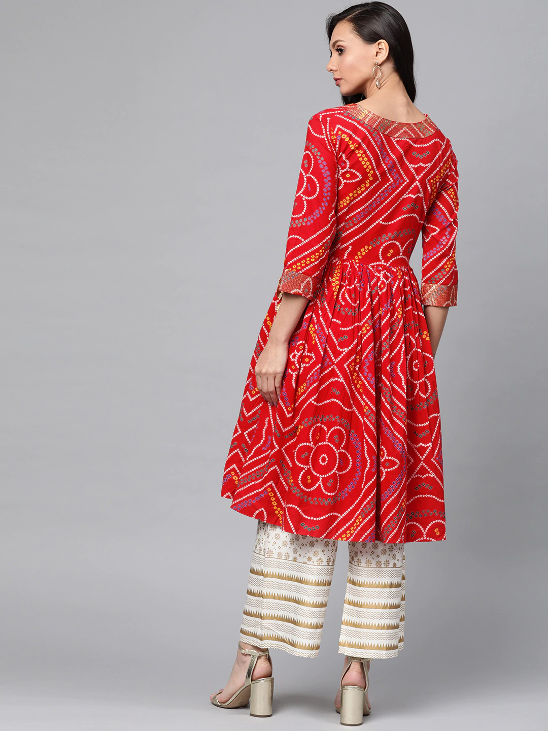 Women Bandhani Printed Kurta Set