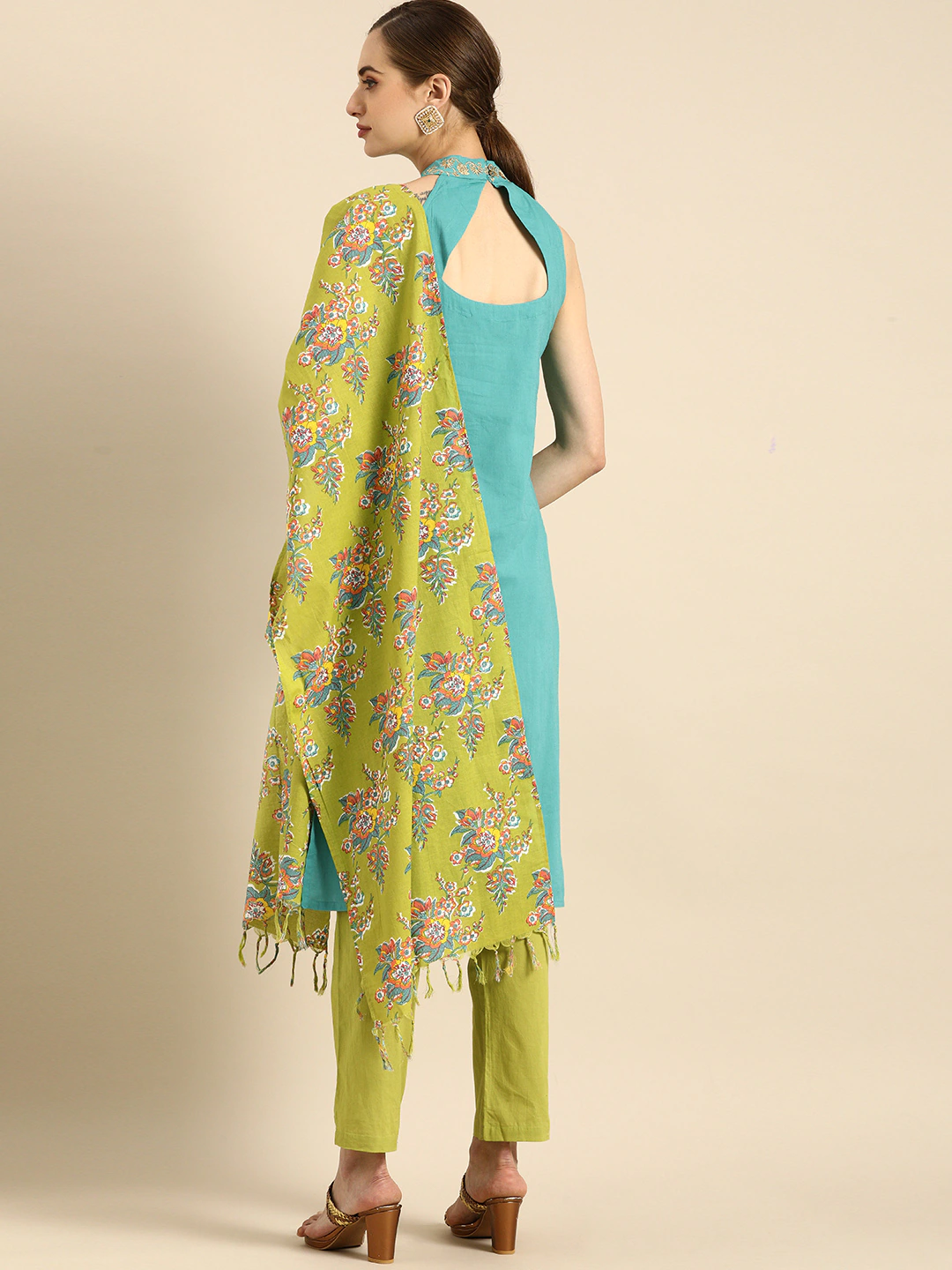 Women Turquoise Blue Regular Thread Work Pure Cotton Kurta Set