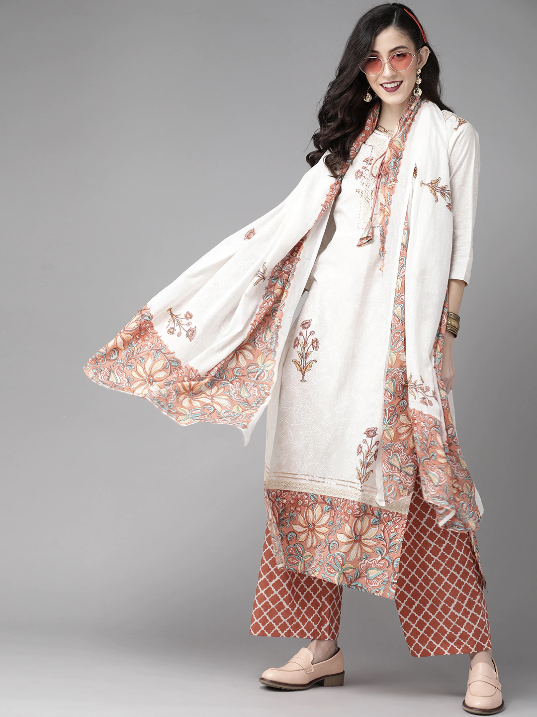 Women White Floral Printed Pure Cotton Kurta Set