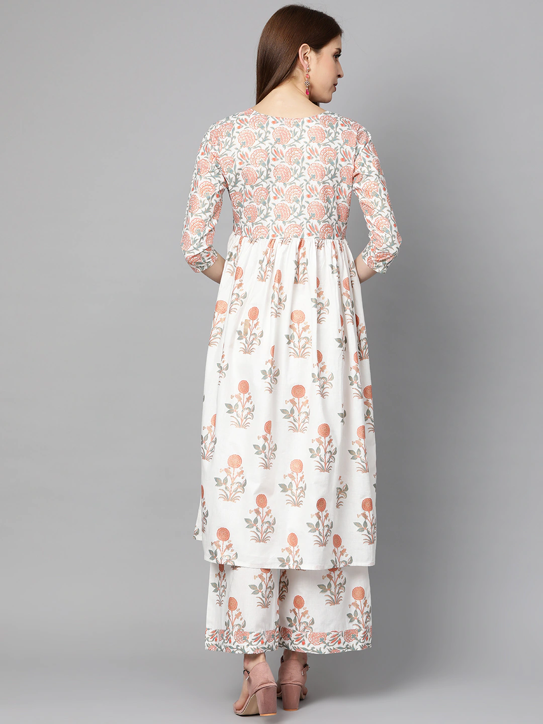 Women White & Pink Kurta Set