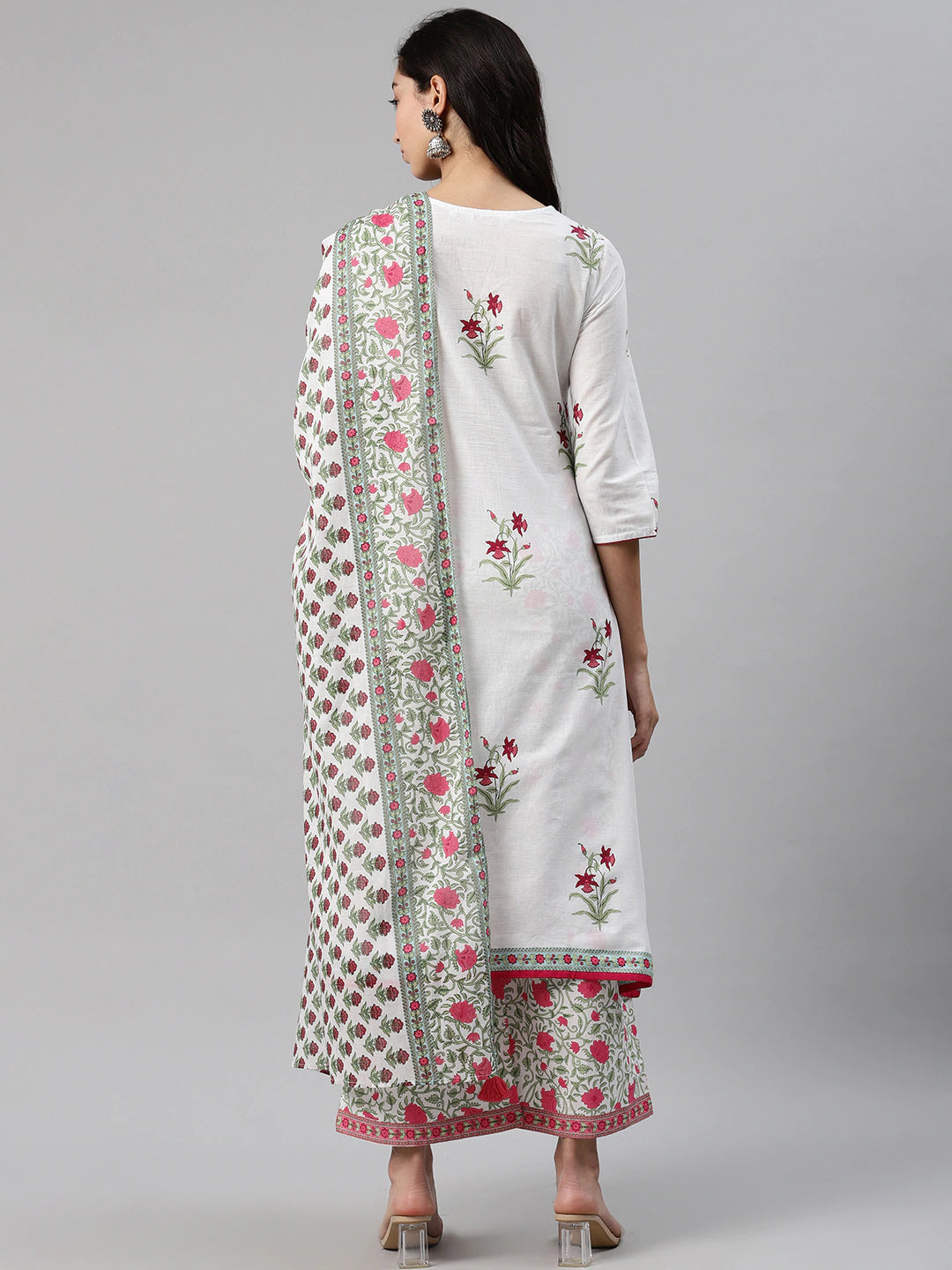 Women White & Pink Printed Kurta Set