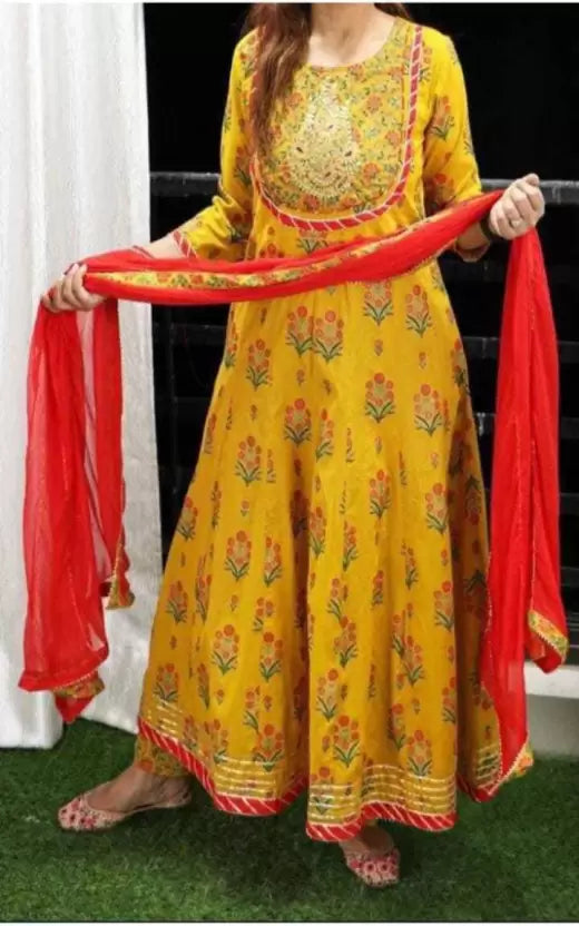 Women Yellow Viscose Rayon Anarkali Kurta set