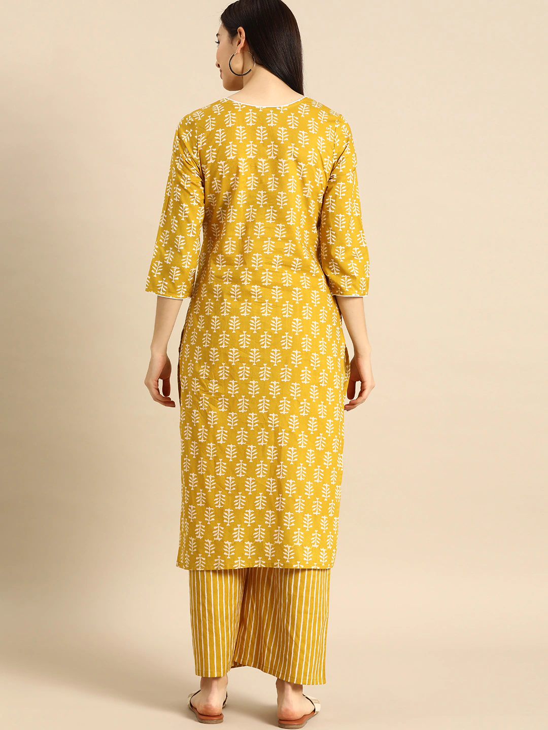 Women Yellow & White Kurta with Palazzos