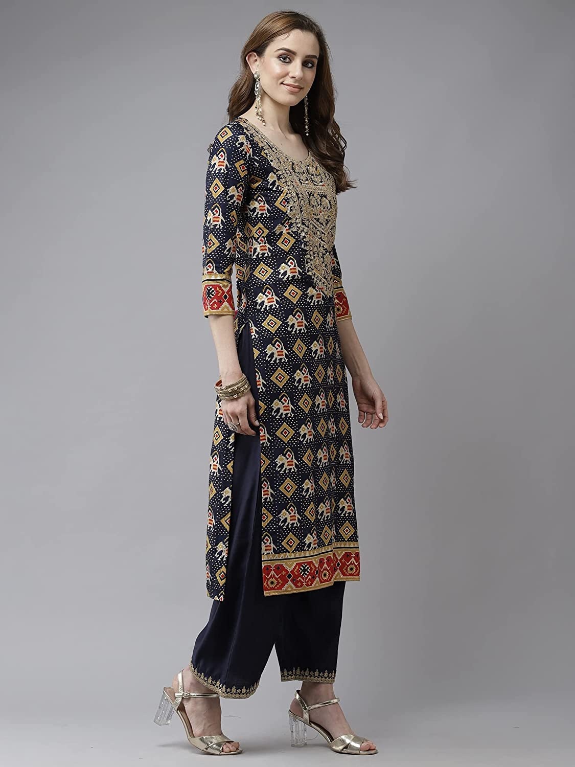 Women's Cotton Blend Embroidered Kurta Set