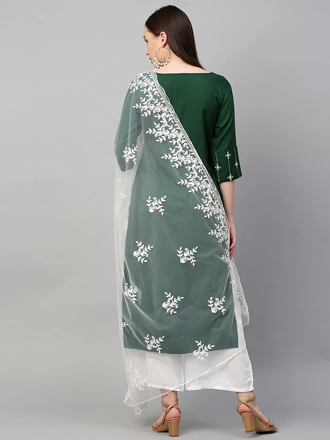 Women's Cotton Blend Embroidered Kurta Set