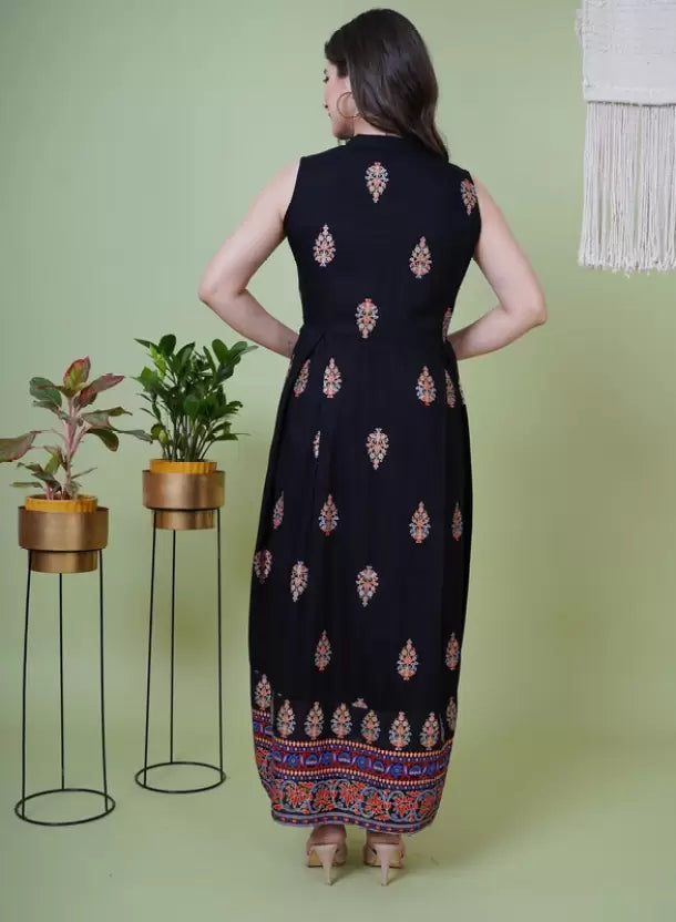 Women Printed Viscose Rayon Front-slit Kurta