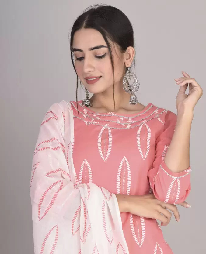 Women Pink Cotton Blend Kurta, Pant & Dupatta Set