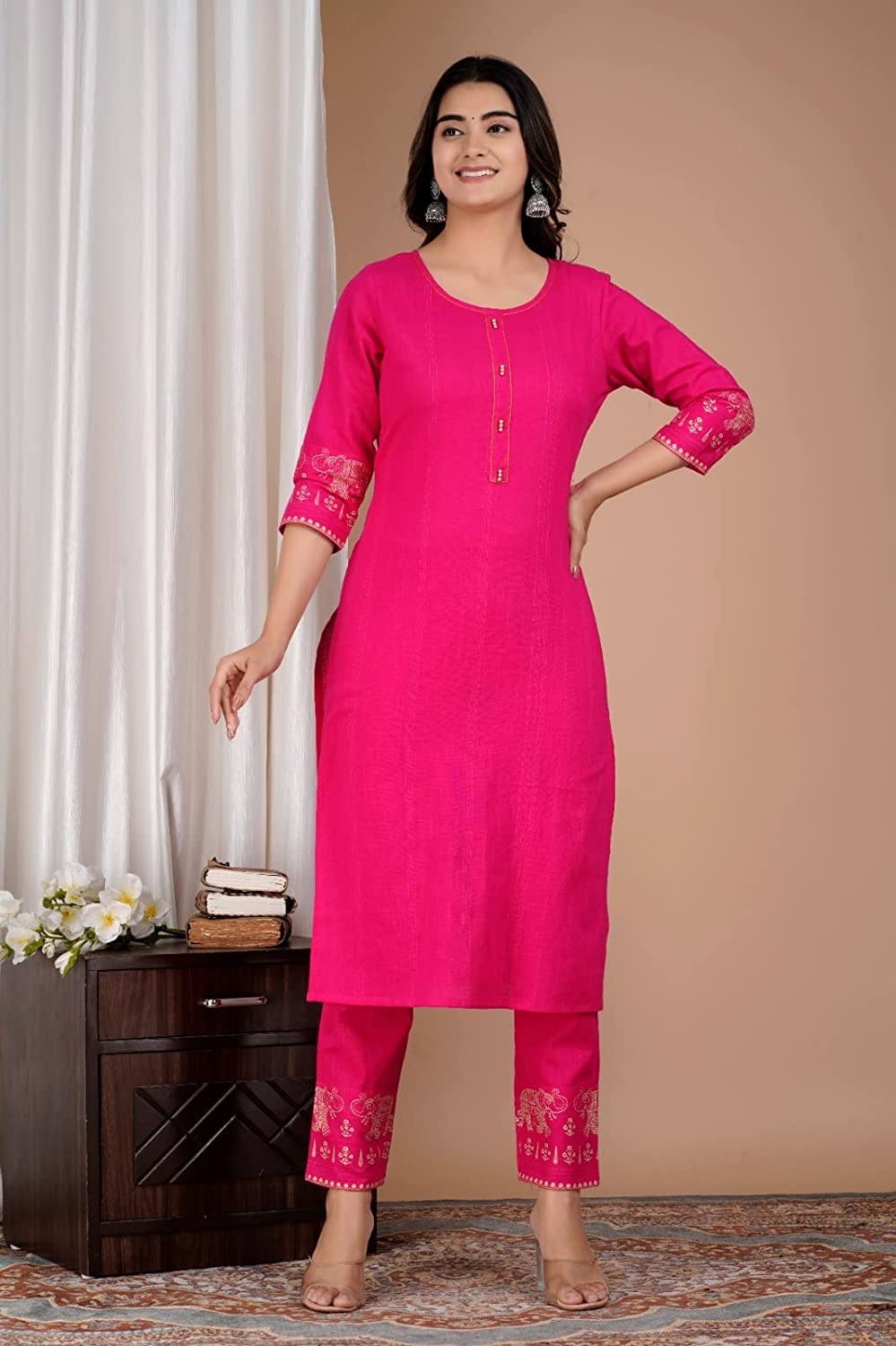 Women Printed Rayon Kurta and Pants Set with Dupatta